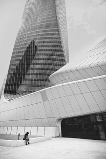 Alone in a crowded place Alone in a crowded place