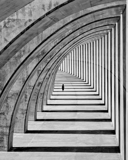 Sometimes light, sometimes shadow Sometimes light, sometimes shadow