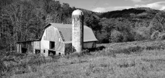 Country Barn & Silver Silo; Burnsville, NC