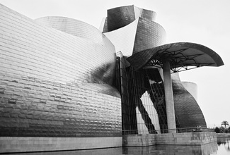 Gehry's Guggenheim Bilbao II Gehry's Guggenheim Bilbao II