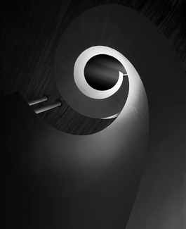 Spiralling Light Spiralling Light