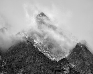 Remarkables in the Mist Remarkables in the Mist