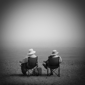 Oh I do like to be beside......... Oh I do like to be beside.........