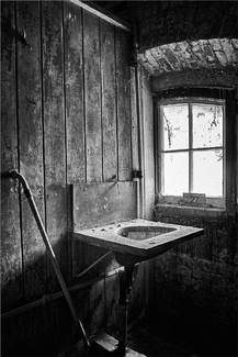 Washroom No. 27 Washroom No. 27