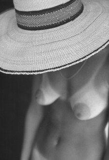 Straw Hat with Nude Straw Hat with Nude
