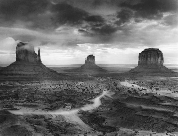 Storm, Monument Valley