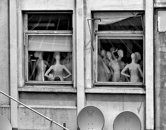 Mannequin dance party Mannequin dance party