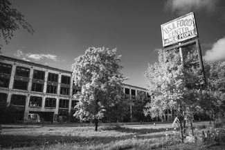 Rust Belt: Closed Factory Rust Belt: Closed Factory