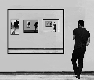 Looking at art Looking at art