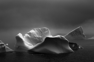 Icebergs in Fog (1)