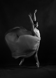 Dance in the dark Dance in the dark