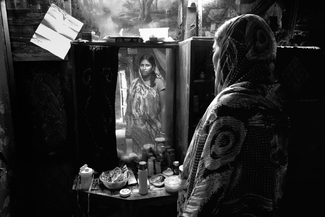 the mirror the mirror