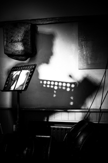 Ghost reading Ghost reading