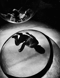 Ground Control to Major Tom Ground Control to Major Tom