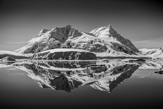 Antarctic Scene 1 Antarctic Scene 1