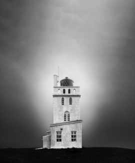 Dyrhólaeyjarviti Lighthouse