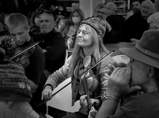 Country Fiddler Country Fiddler