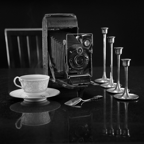 Goerz Camera and a Cup of Tea