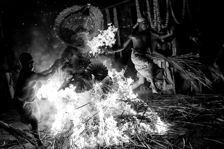 Theyyam - Spirit of the Gods Theyyam - Spirit of the Gods