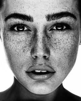Freckles beauty Romana 5 Freckles beauty Romana 5