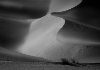 Voices scultpured by the Wind, Diamonds and Dust-Namibia Voices scultpured by the Wind, Diamonds and Dust-Namibia
