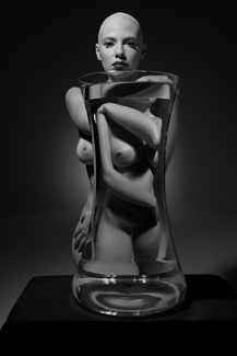 Vase (2) Vase (2)